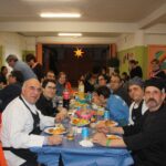 Disfrutando de la paella