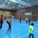 Practicando el balonmano