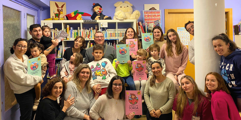 JULIAN RODRIGUEZ CON SUS CUENTOS INFANTILES EN LSE 1