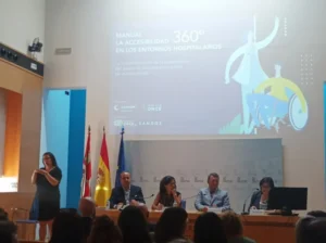 FAPAS CyL asiste a la presentación del Manual sobre Accesibilidad 360º en entornos hospitalarios 1 FAPAS CyL asiste a la presentación del Manual sobre Accesibilidad 360º en entornos hospitalarios
